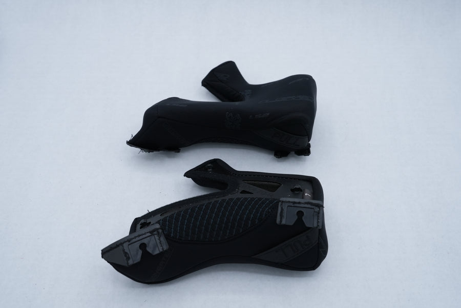 ls2:https://portal.ls2usa.com/images/accessories/04-(061-067)Subverter_Evo_Cheek_Pad.JPG