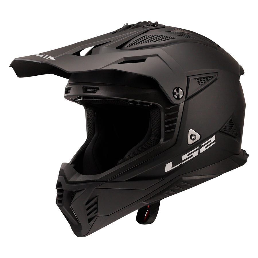 ls2:https://portal.ls2usa.com/images/helmets/MX708_GATE_II_MATT_BLACK_467081011-1.jpeg