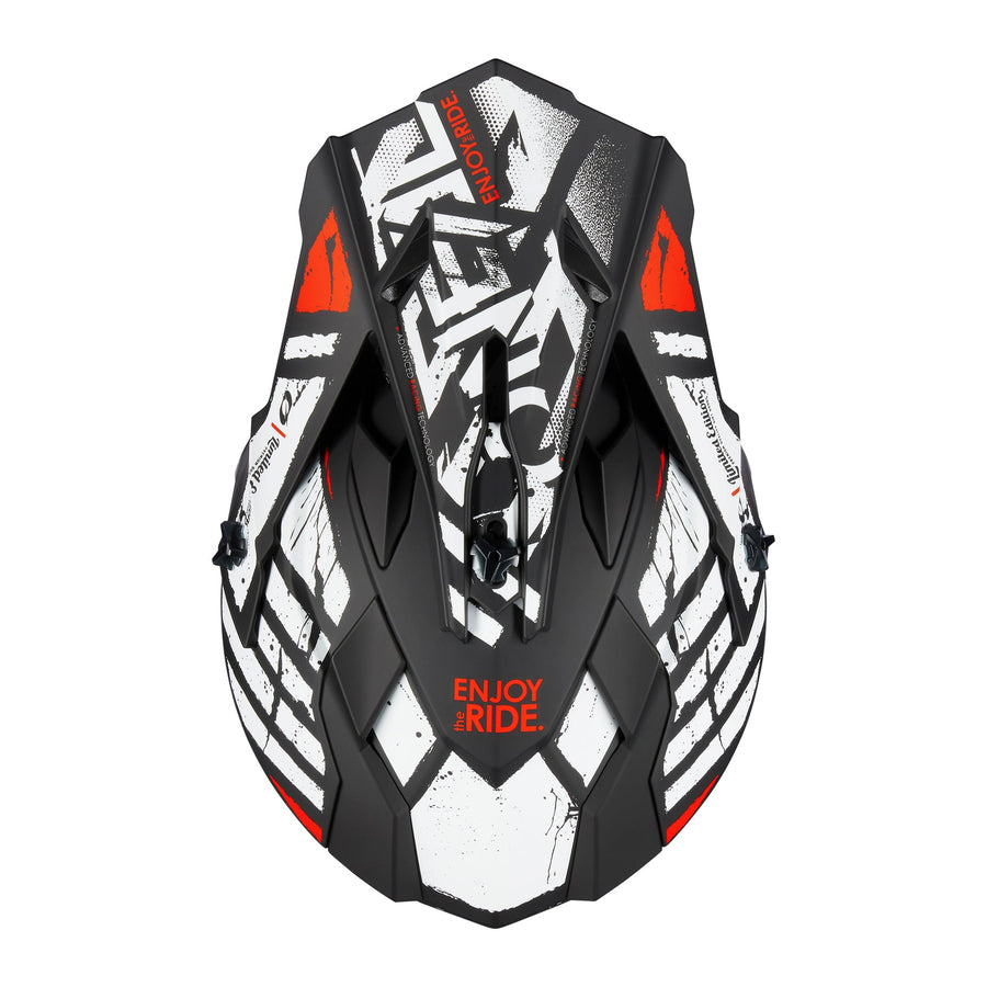 oneal:https://cdn.shopify.com/s/files/1/0550/1547/3316/products/ON_23_2SRS_HELMET_GLITCH_BLACKWHITE_6.jpg